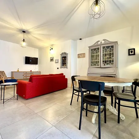 La Corte Segreta * Bari Sardo